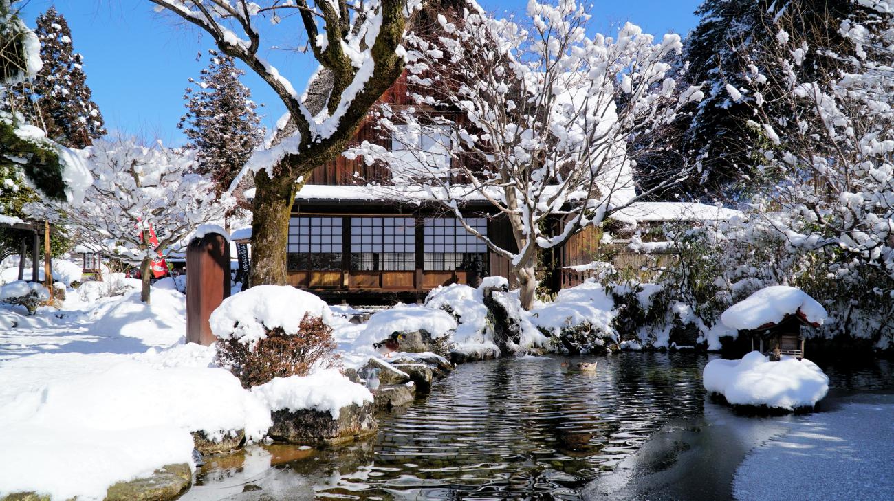 名古屋冬日雪国名汤六日游｜白川乡雪景・飞驒高山・下吕温泉经典路线